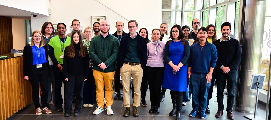 Group photo of participants in Cross Disciplinary Day talks in the IGC reception