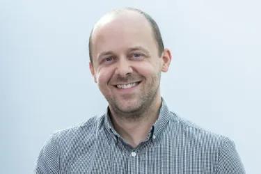 Head shot of Dr Kevin Myant