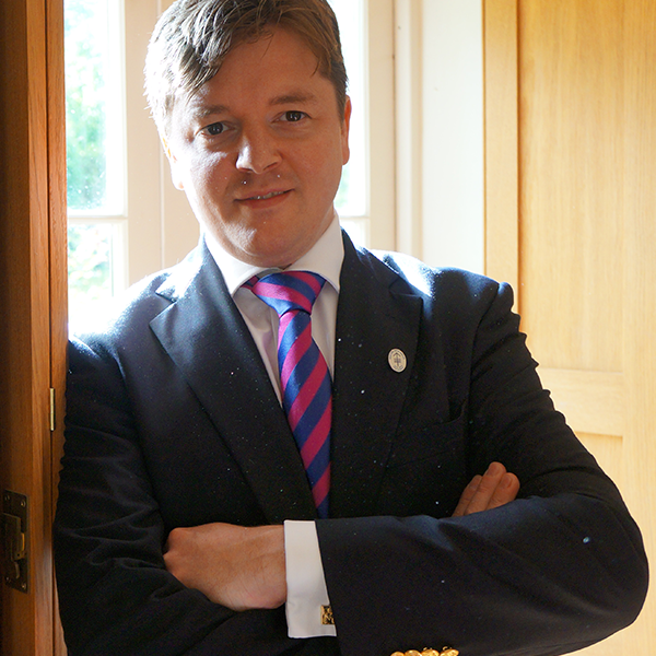 Photo of Mr Iain Nixon